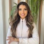 Profile Picture of Julia Bueno 🤍 (@juliabuenoofc) on Instagram