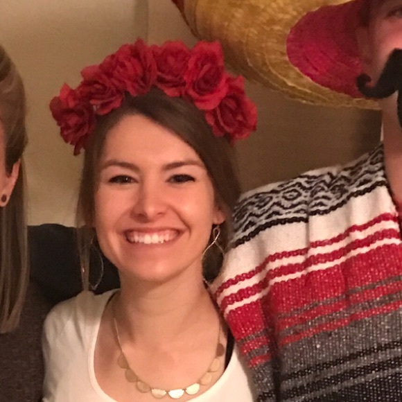 Profile Picture of Bailey Pritchard (@baileybells) on Poshmark