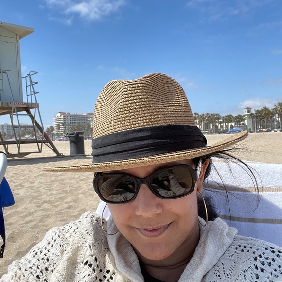 Profile Picture of Kiran Samra (@kuppal2003) on Poshmark