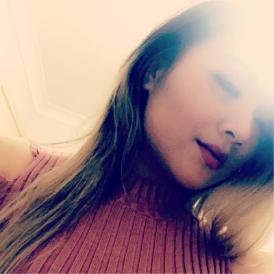 Profile Picture of Bella Alvarez (@bellaalvarez776) on Twitter