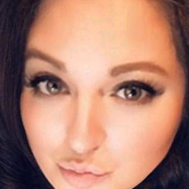 Profile Picture of AliceNluDEz (@alicenludez) on Tiktok