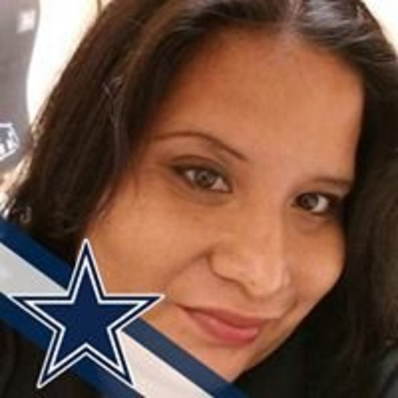 Profile Picture of Janet Miguel (@janetmiguel) on Poshmark