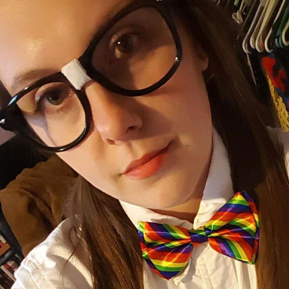 Profile Picture of Jennifer Enney (@jrenn20) on Poshmark