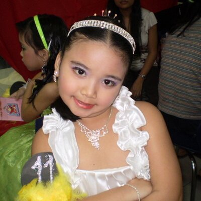 Profile Picture of Gabrielle De Leon (@gabdeleon2000) on Twitter