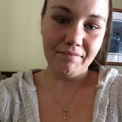 Profile Picture of Lindsey Jarvis (@lindseyjh22) on Twitter