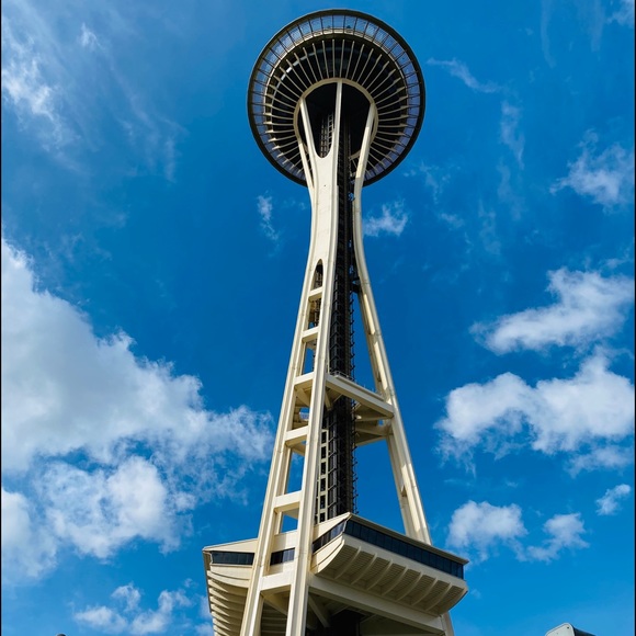 Profile Picture of Quentin Gibbs (@qgibb001) on Poshmark