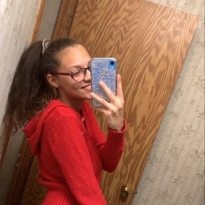 Profile Picture of Kendra (@KendraCool2004) on Twitter