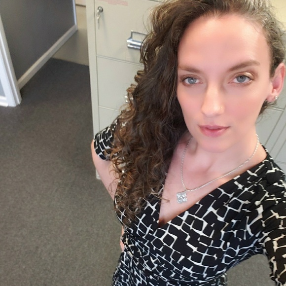 Profile Picture of Michell Knight (@mrsknight1020) on Poshmark