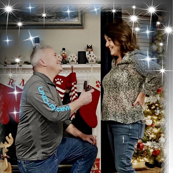 Profile Picture of Carol Watts (@cmrk4) on Poshmark