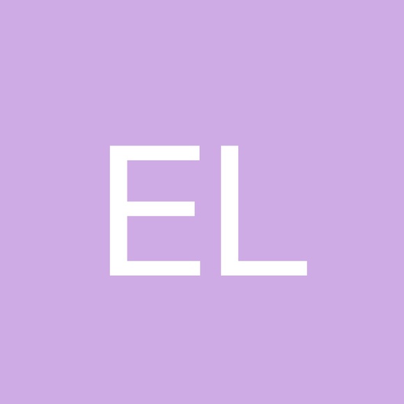 Profile Picture of Erika Limardo (@erikalimardo) on Poshmark