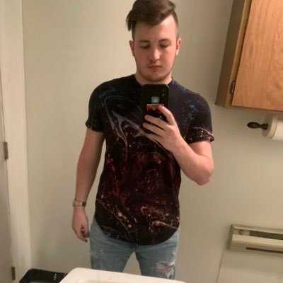 Profile Picture of Nicholas Pryor (@pryor_nicholas) on Twitter