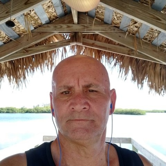 Profile Picture of Barry Jensen (@topdog1667) on Poshmark
