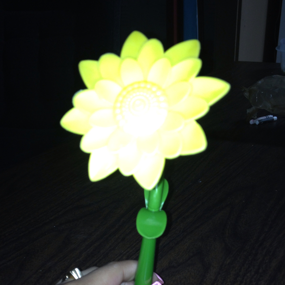 Profile Picture of Brittany Schulterbrandt (@brittanyyyyyy) on Poshmark