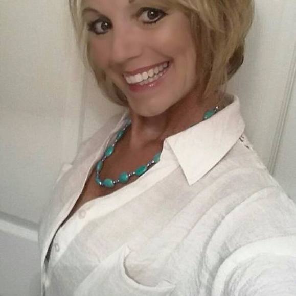 Profile Picture of Tamara Mcgee (@tamaramcgee) on Poshmark