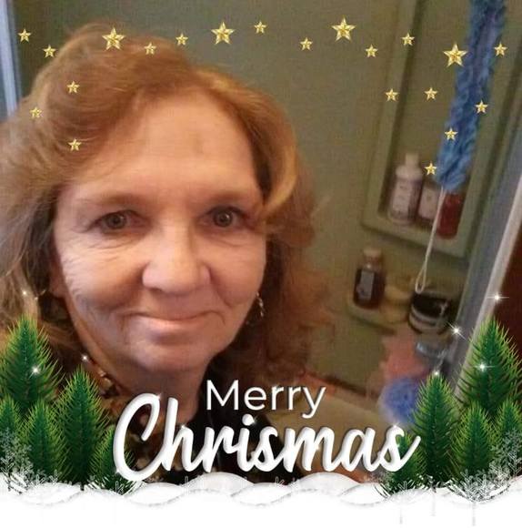 Profile Picture of Henrietta Smith helsdon (@rhelsdon8255) on Poshmark