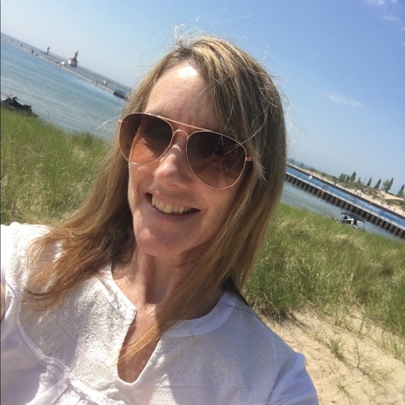 Profile Picture of Mary ellen Slaby (@meslaby) on Poshmark