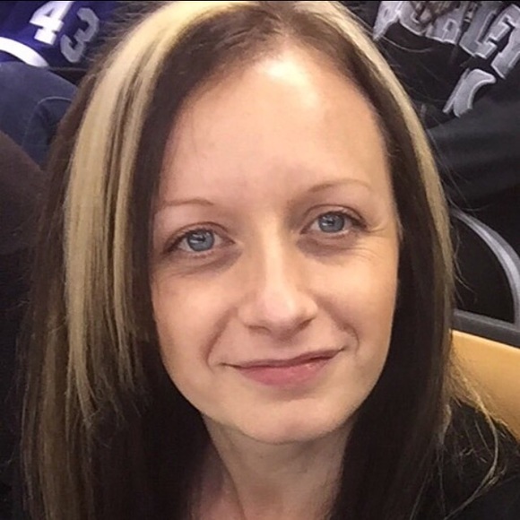 Profile Picture of Barbara Stopka (@barbara_s20) on Poshmark