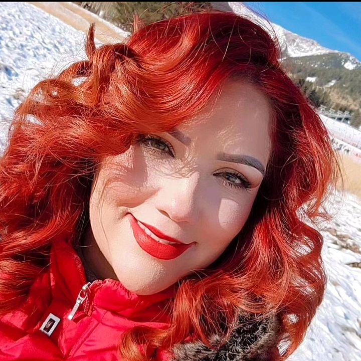 Profile Picture of Tik Tok Shop (@roxannefre) on Tiktok