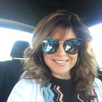 Profile Picture of Michelle Giffen (@michellesallaboutyou) on Instagram
