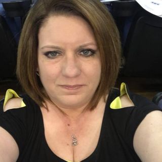 Robyn Sanders Brantley - Facebook Profile Picture of Robyn Sanders Brantley (@robyn.s.brantley) on Facebook