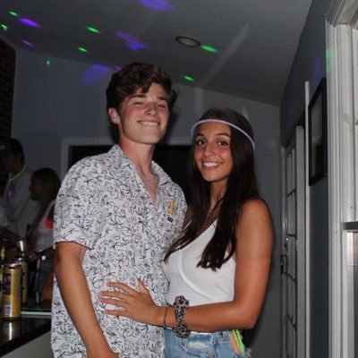 Profile Picture of Julia Cano (@juliacanooo) on Twitter