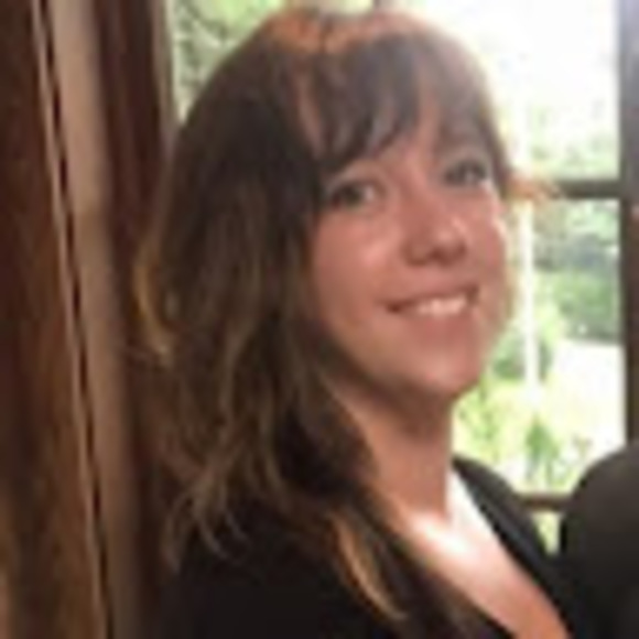 Profile Picture of Christy Andronaco (@candronaco) on Poshmark