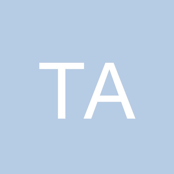 Profile Picture of Tarek Azaza (@trou9a26) on Poshmark
