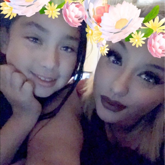 Profile Picture of Joely Jaquez (@joelyjaquez) on Poshmark