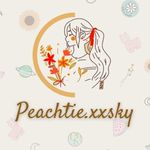 Profile Picture of SERBA RAJUT BRANDED ✨ (@peachtie.xxsky) on Instagram