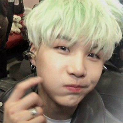 Profile Picture of Mandy | VOTE BTS (@cutieksjinnie) on Twitter