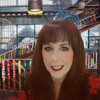 Profile Picture of Lori R.Geer (@velori) on Twitter