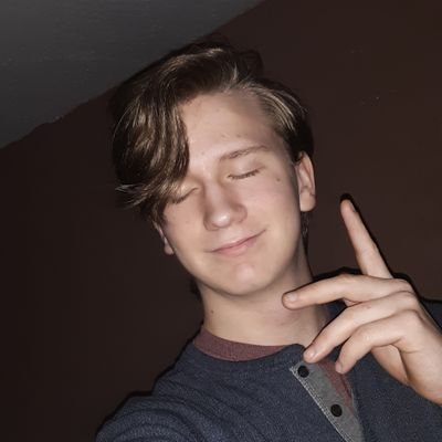 Profile Picture of Michael Mosiman (@RoxYPoxYT3) on Twitter
