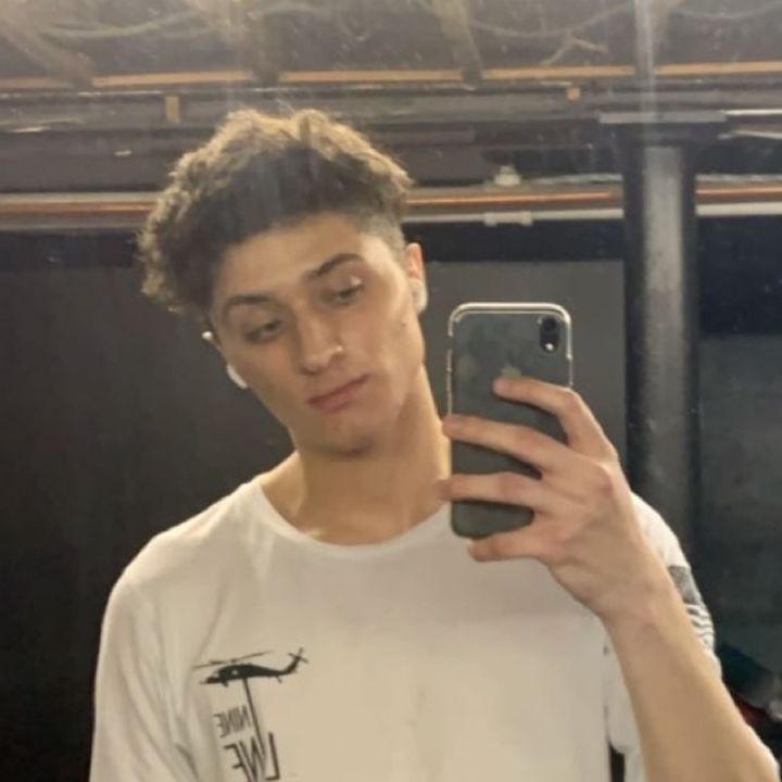 Profile Picture of Alex Heaton (@alexxheaton) on Tiktok