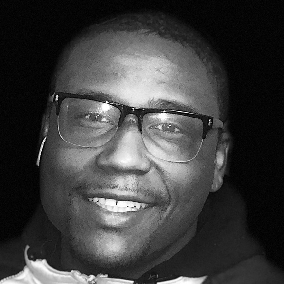 Profile Picture of Curtis James (@sxbstreaming) on Poshmark