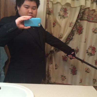 Profile Picture of Anthony (@Anthony_Moua15) on Twitter
