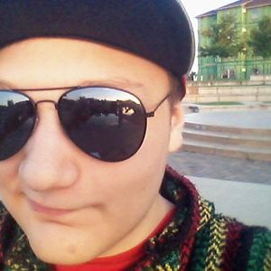 Profile Picture of Devin Sena (@theKing_of_kush) on Twitter