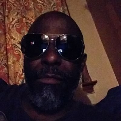 Profile Picture of Dennis Thornton (@DennisT96475309) on Twitter