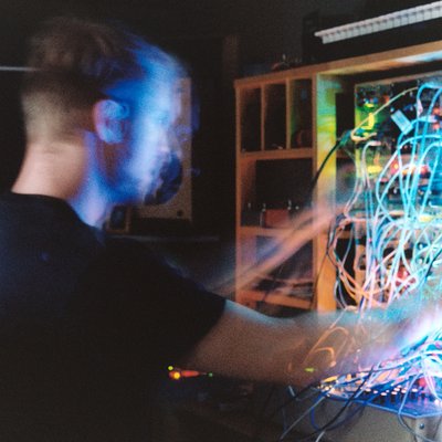 Profile Picture of Jonathan Peros (@jonathanperos) on Twitter