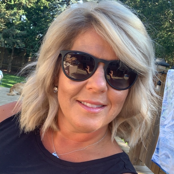 Profile Picture of Sandy Wilcox (@nursesandy74) on Poshmark