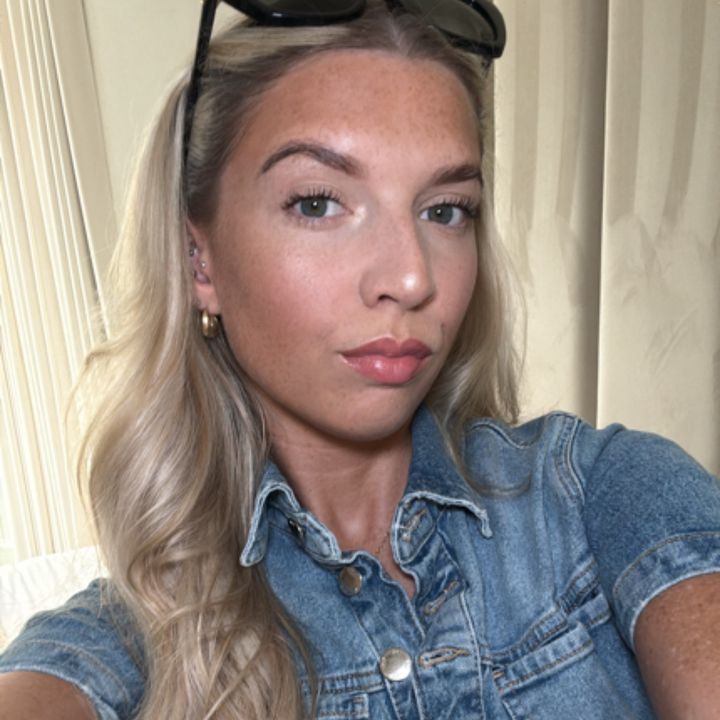 Profile Picture of Erin Mac (@erin_mac_x) on Tiktok