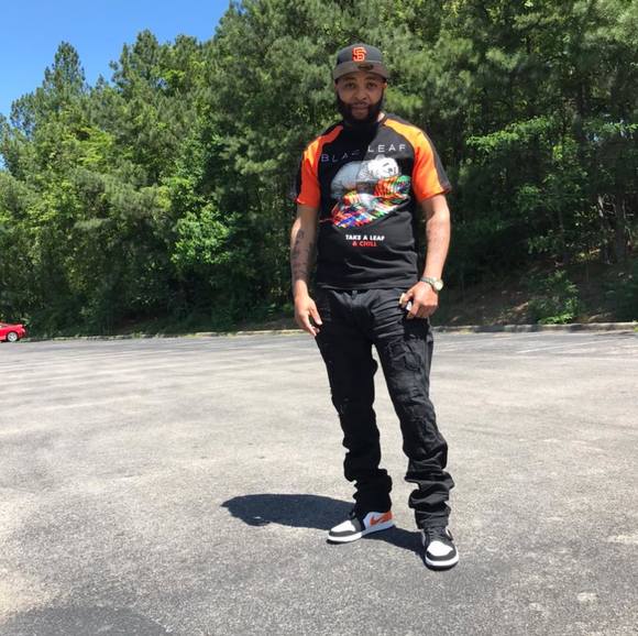 Profile Picture of Demond Edwards (@demondedwards45) on Poshmark