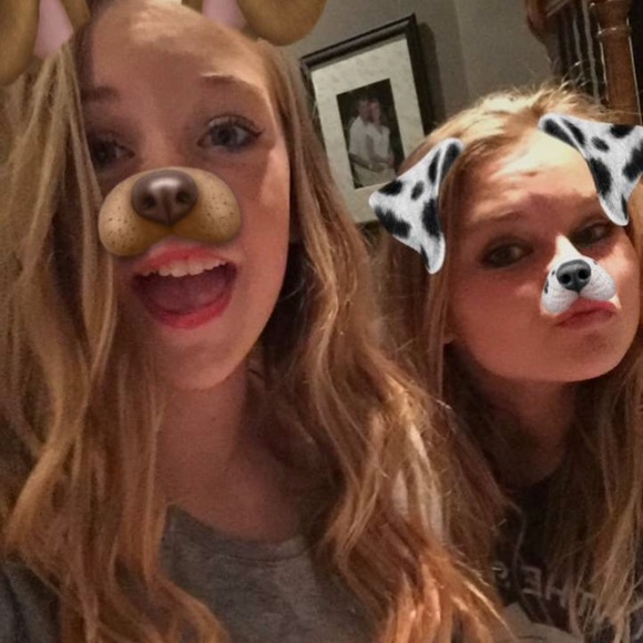 Hope Brumitt - Poshmark Profile Picture of Hope Brumitt (@kcasalthope) on Poshmark