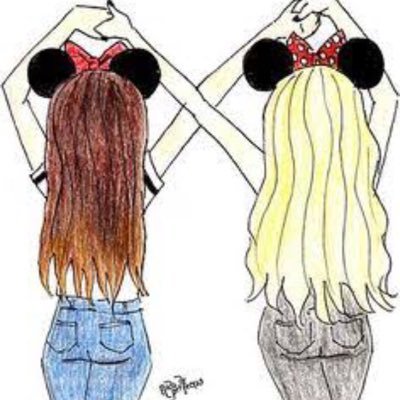 Profile Picture of Sophie McRae (@SophieMcRaeXD) on Twitter