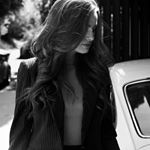 Profile Picture of Tara Wilhelm Reinhart (@tarareinharth) on Instagram