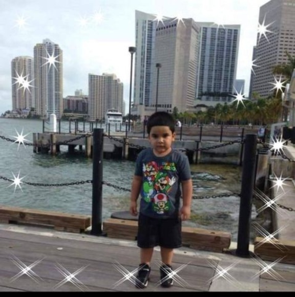 Profile Picture of Jacob Pastrana (@jacobpastrana) on Poshmark