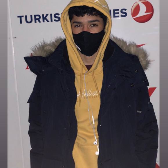 Profile Picture of Kevin Portillo (@kevinportill296) on Poshmark