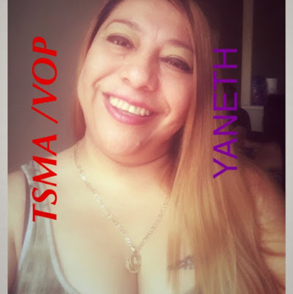 Profile Picture of Yaneth Rolfe (@sandrayaneth68) on Poshmark