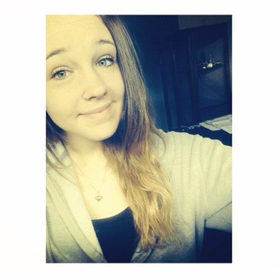 Profile Picture of Alexandra Prouse (@alexprouse22) on Twitter