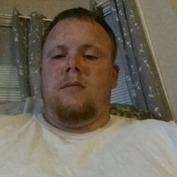 Profile Picture of Michael Grudzinski (@mgrudzinski) on Poshmark