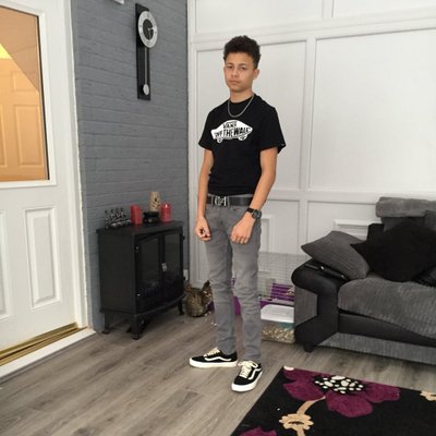 Profile Picture of Joe Hathaway (@joehathaway69) on Twitter